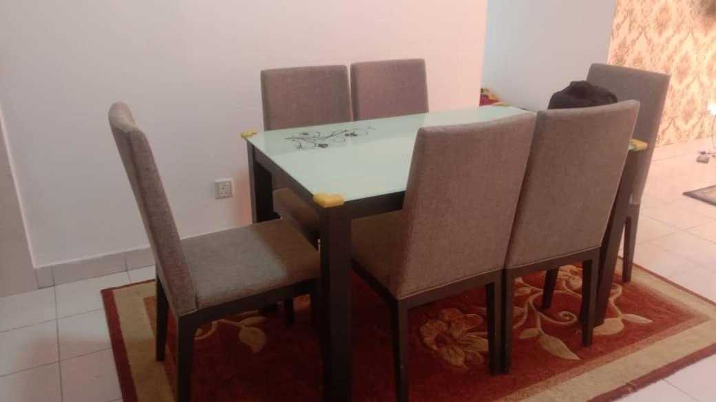 Appartamento Pr1Ma Presint 11 Putrajaya Esterno foto